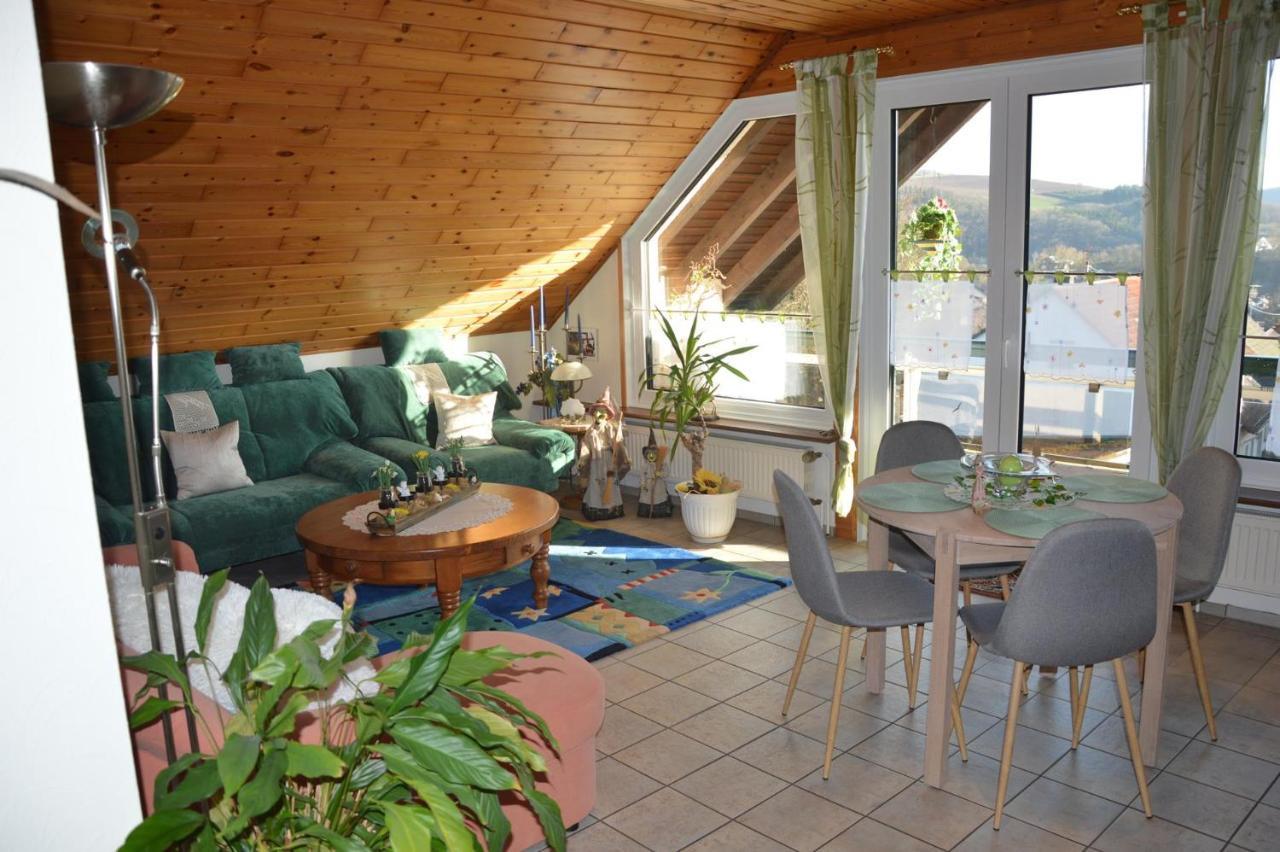 Ferienwohnung Auszeit Waxweiler Экстерьер фото